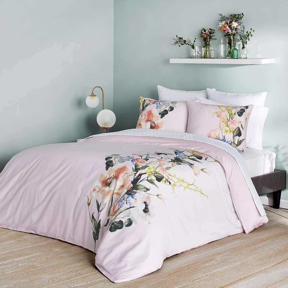 Ted Baker Elegant Floral Duvet Cover with One Sham Size Twin NWOT